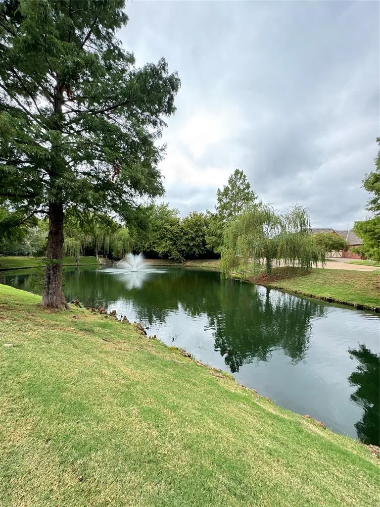 Photo 15 — 909 Villas Creek Drive, Edmond, OK 73003