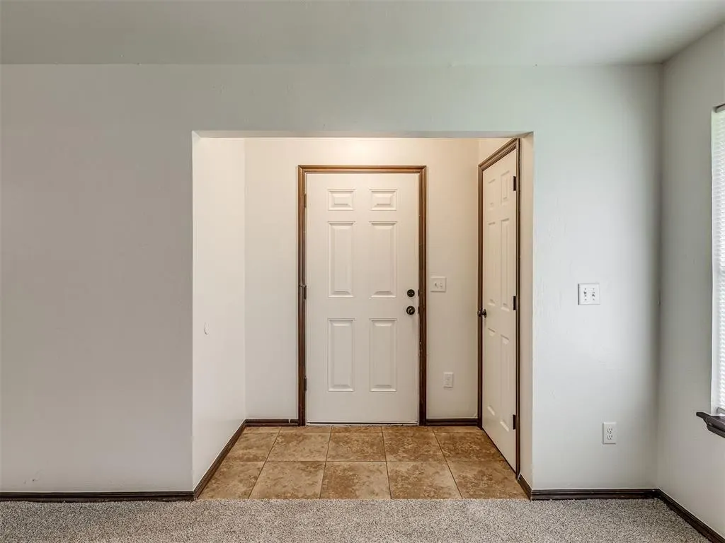 Photo 2 — 699 NE 21st Terrace 701, Newcastle, OK 73065