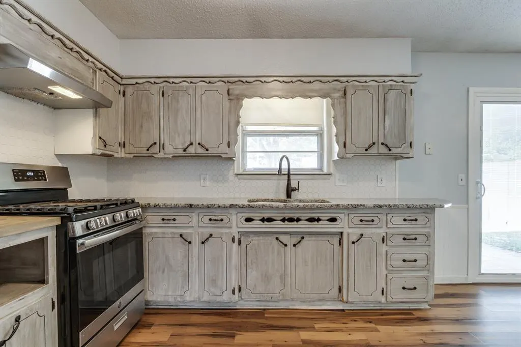Photo 6 — 2105 Candy Lane, Del City, OK 73115