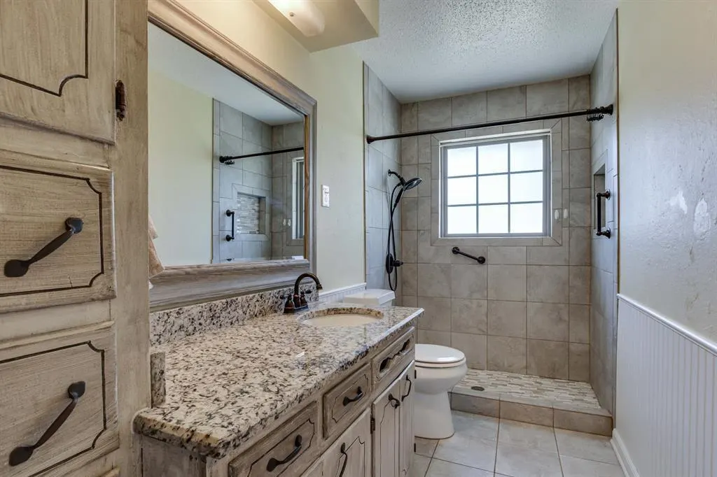 Photo 14 — 2105 Candy Lane, Del City, OK 73115