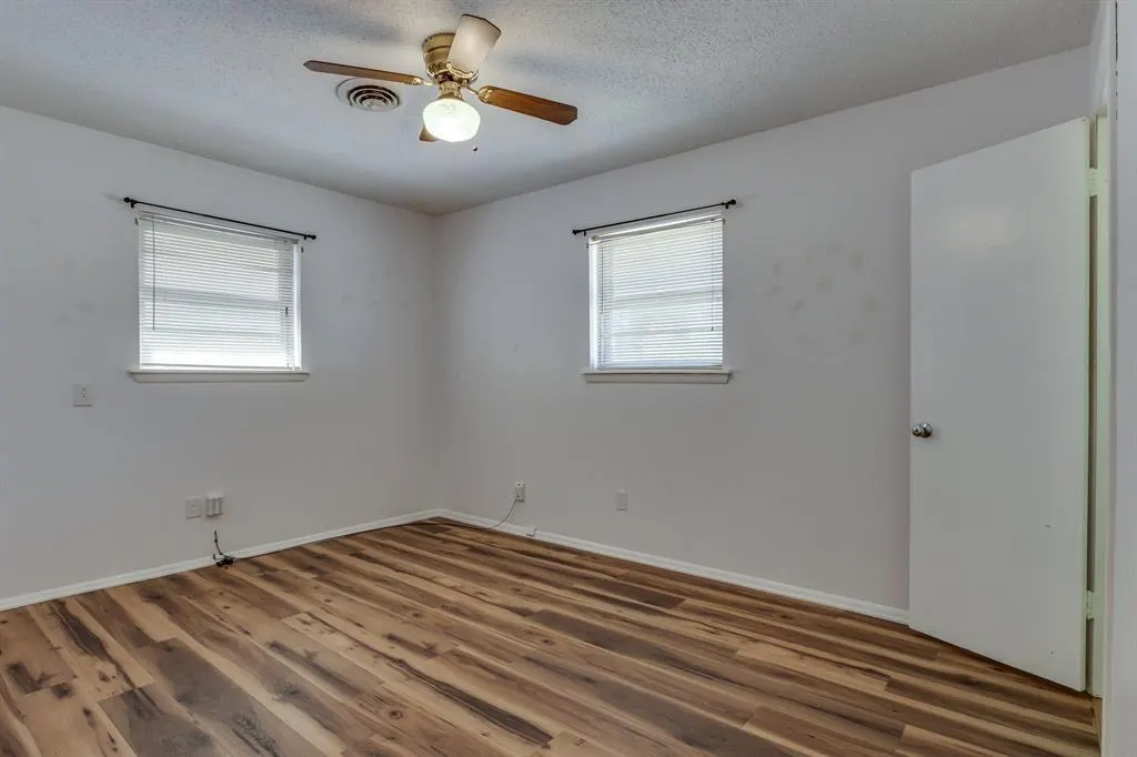Photo 15 — 2105 Candy Lane, Del City, OK 73115