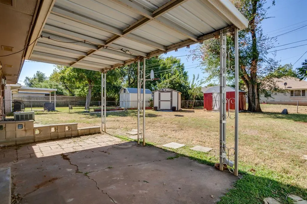 Photo 22 — 2105 Candy Lane, Del City, OK 73115