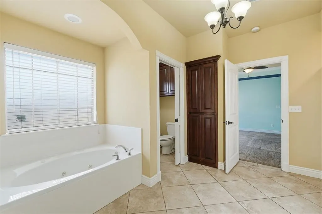 Photo 22 — 805 Candace Lane, Altus, OK 73521