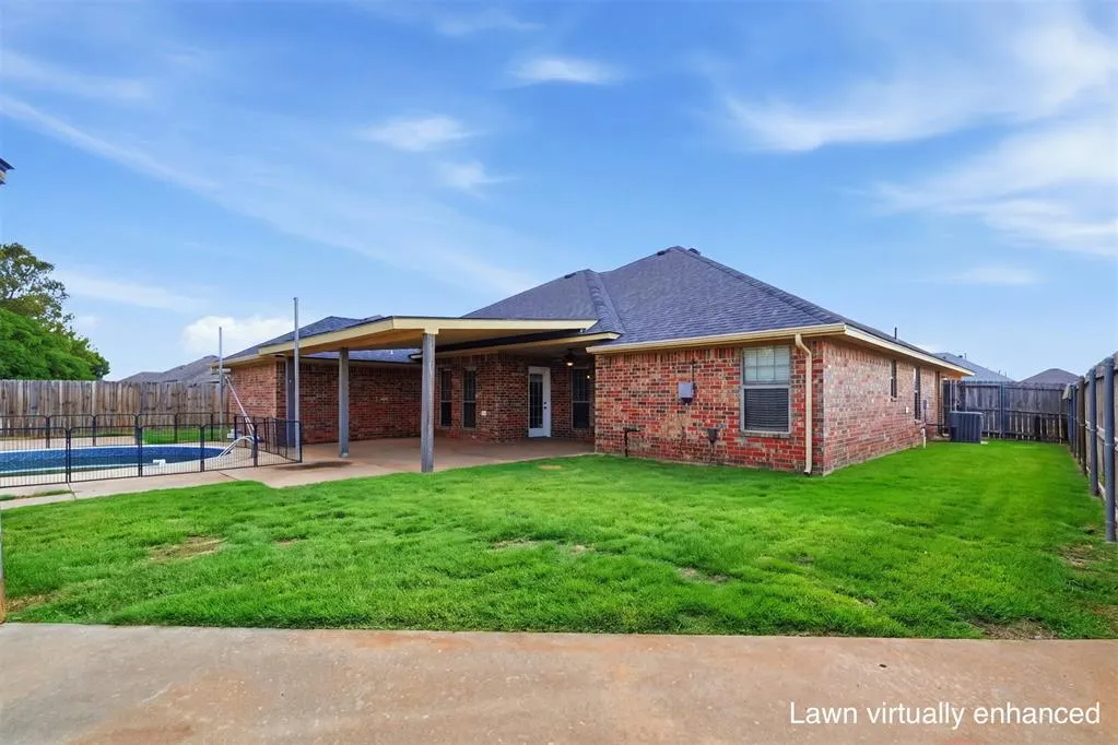 Photo 46 — 805 Candace Lane, Altus, OK 73521