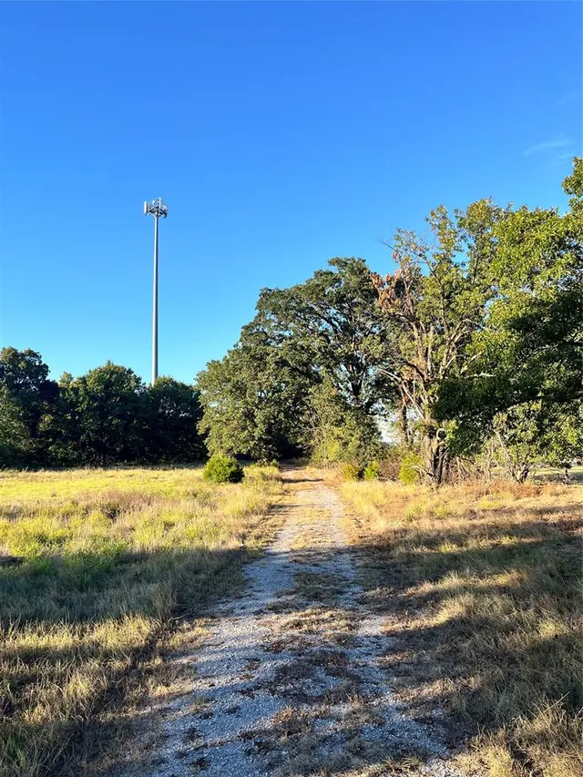Photo 5 — 46206 Westech Road, Shawnee, OK 74804