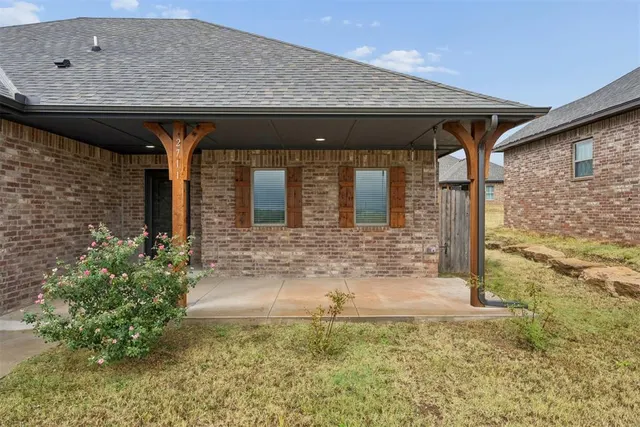 Photo 6 — 2711 Landmark Drive, Seminole, OK 74868