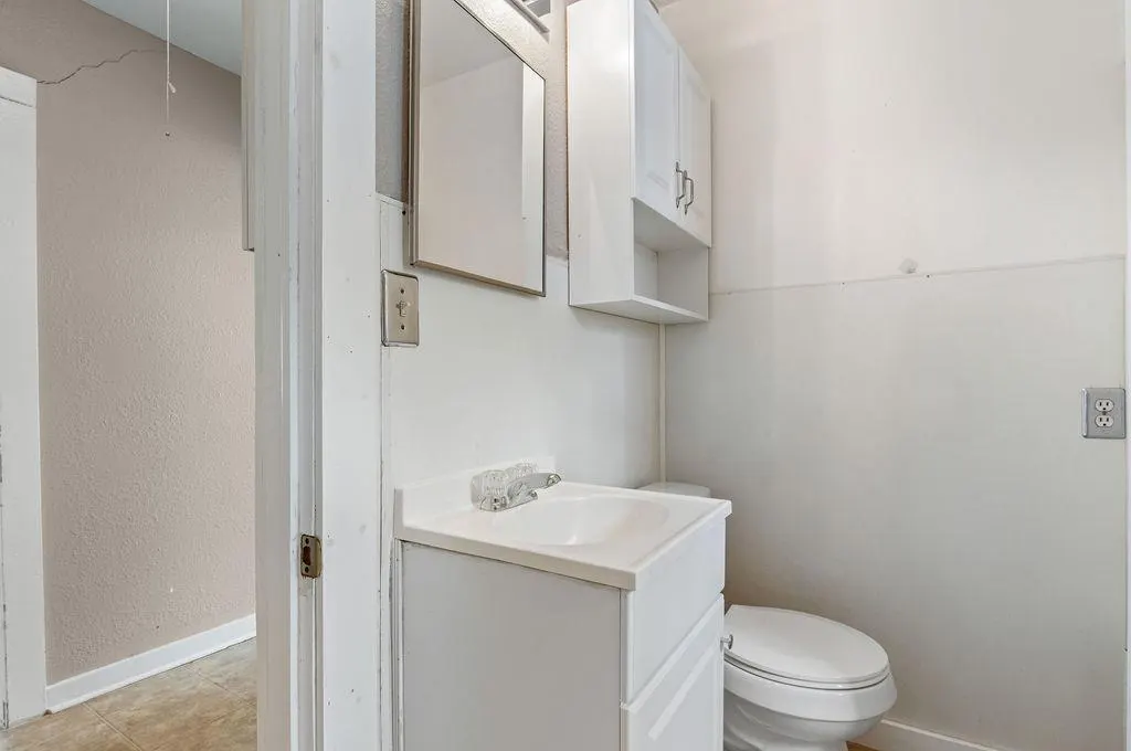 Photo 16 — 1229 N Center Avenue, Shawnee, OK 74801