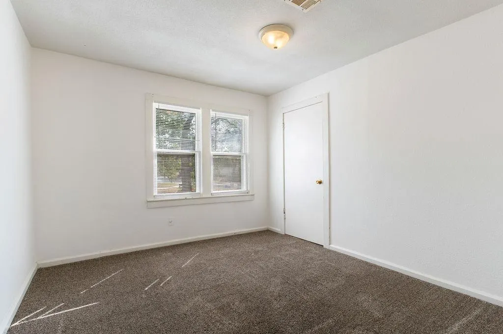 Photo 26 — 1229 N Center Avenue, Shawnee, OK 74801