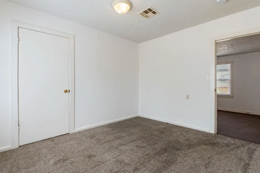 Photo 27 — 1229 N Center Avenue, Shawnee, OK 74801