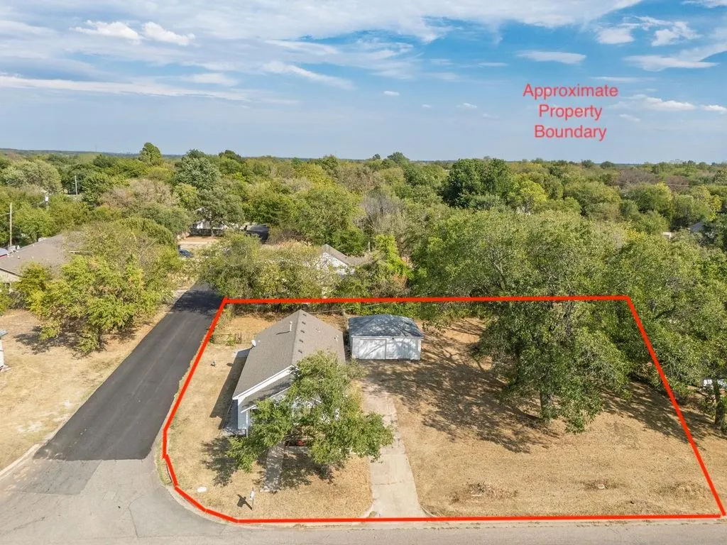Photo 35 — 1229 N Center Avenue, Shawnee, OK 74801