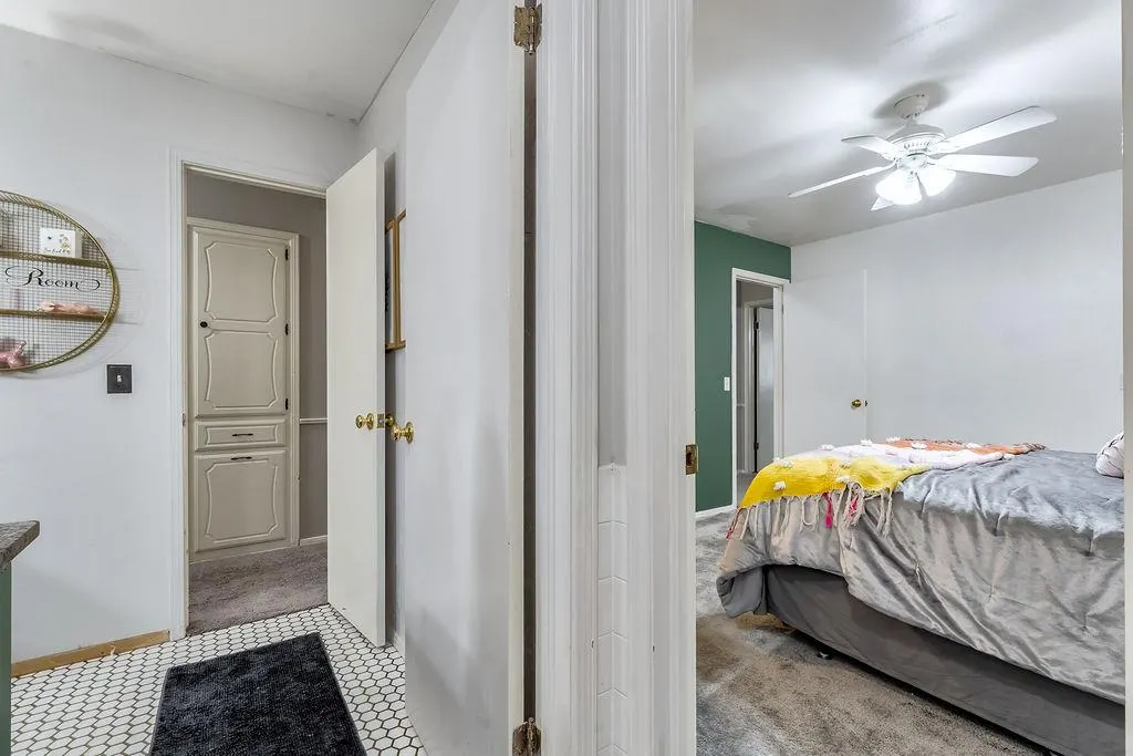 Photo 8 — 8813 Lakeaire Drive, Oklahoma City, OK 73132