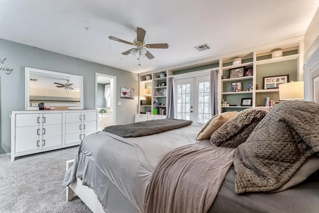 Photo 11 — 8813 Lakeaire Drive, Oklahoma City, OK 73132