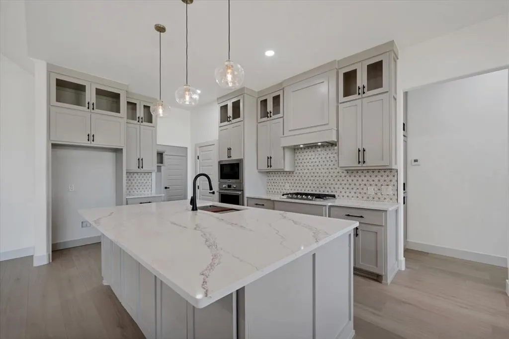 Photo 9 — 2320 Baker Street, Blanchard, OK 73010