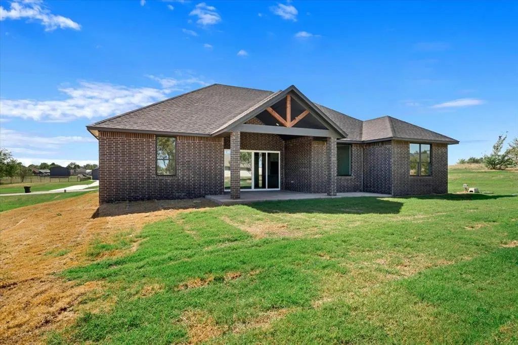 Photo 38 — 2320 Baker Street, Blanchard, OK 73010