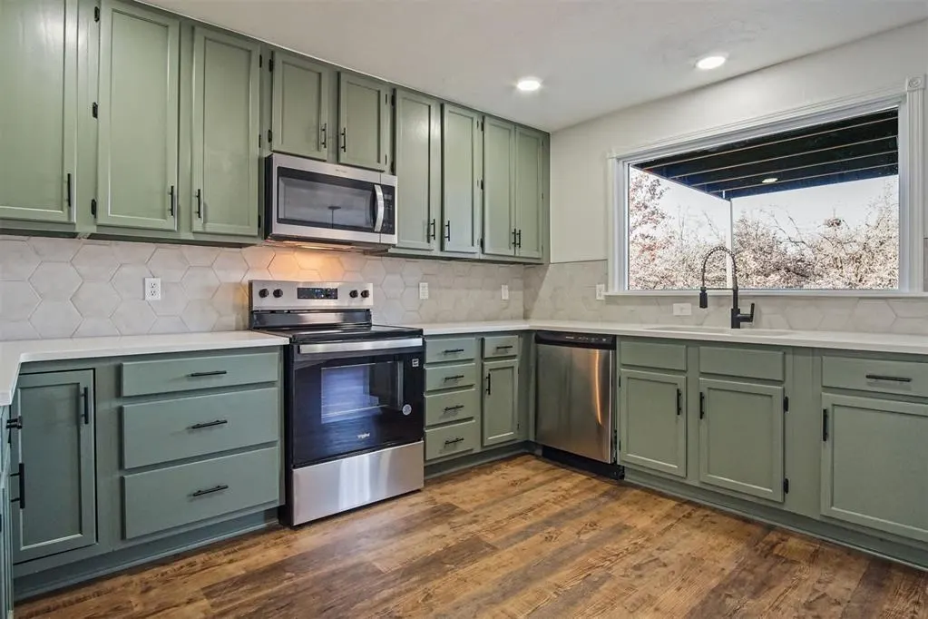 Photo 17 — 10751 Shady Oaks Lane, Guthrie, OK 73044