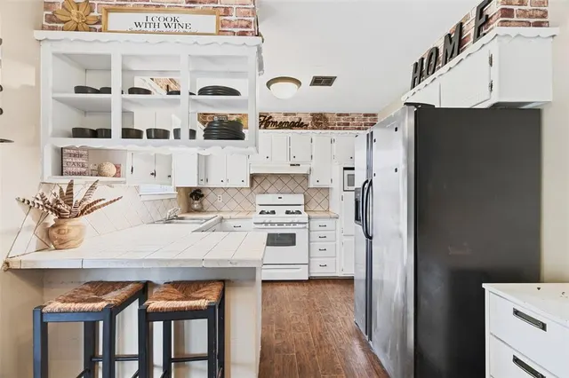 Photo 4 — 212 Vine Street, Yukon, OK 73099