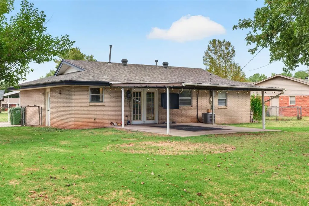 Photo 15 — 212 Vine Street, Yukon, OK 73099