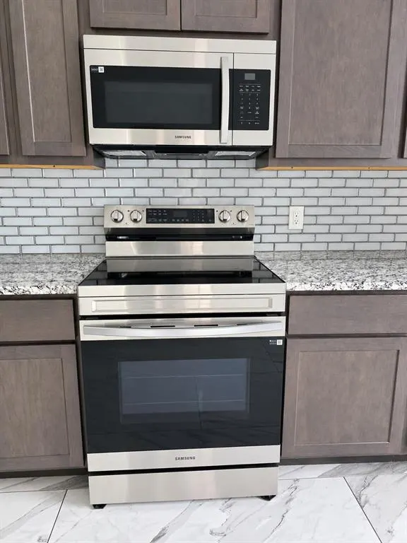 Photo 10 — 8502 NE 34th Place, Spencer, OK 73084