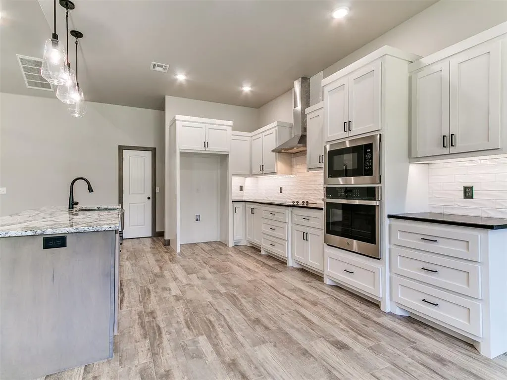 Photo 20 — 990614 Hickory Grove Trail, Harrah, OK 73045