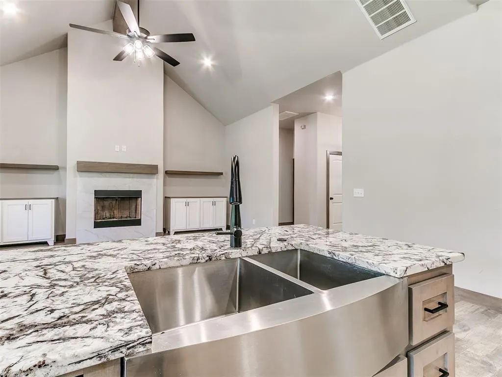 Photo 22 — 990614 Hickory Grove Trail, Harrah, OK 73045