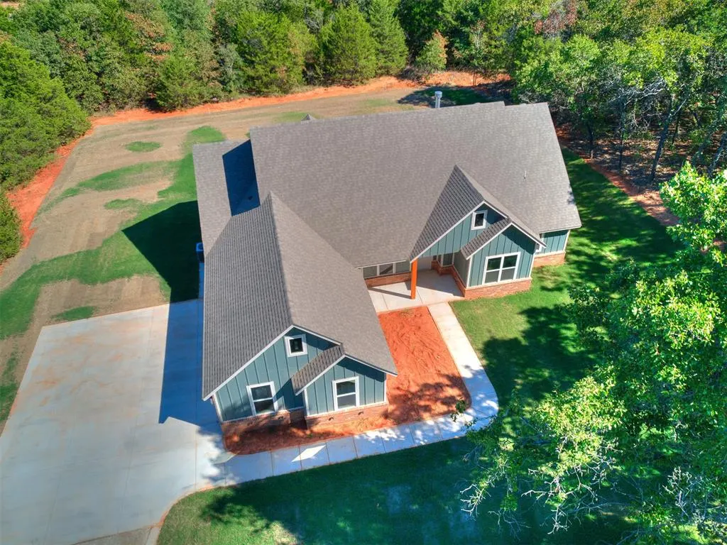 Photo 40 — 990614 Hickory Grove Trail, Harrah, OK 73045