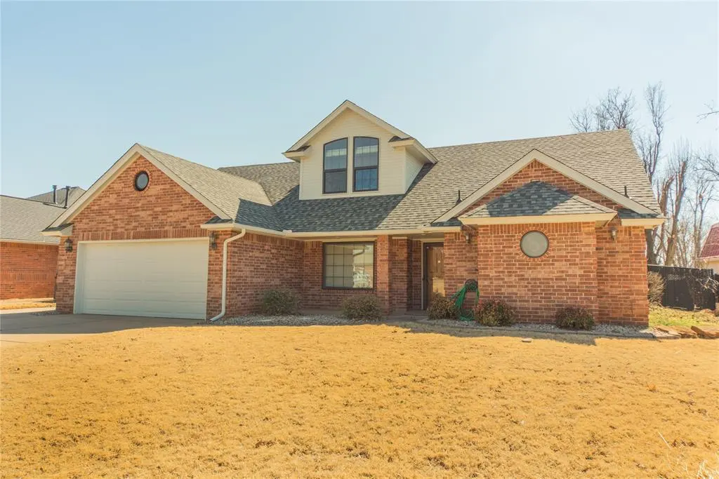 Front exterior — 2900 Jannas Trail, Edmond, OK 73012
