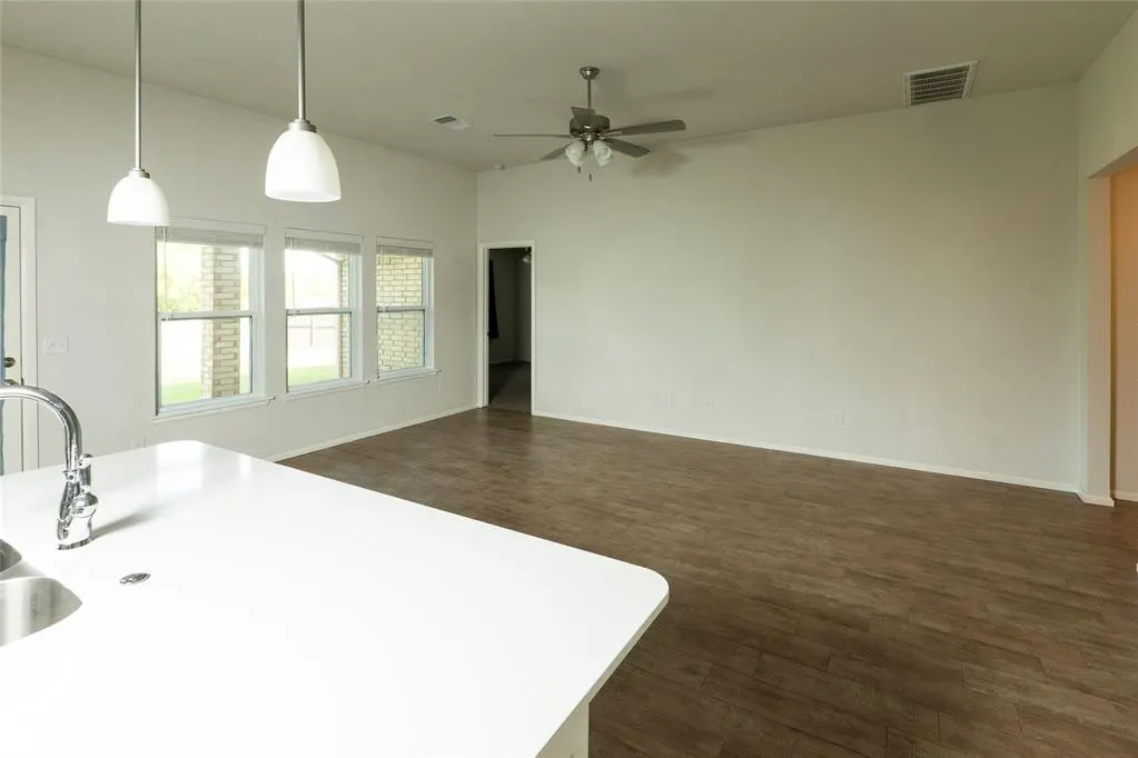 Photo 19 — 245 Vista Drive, Yukon, OK 73099