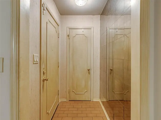 Photo 6 — 2609 SW 63rd Place, Oklahoma City, OK 73159