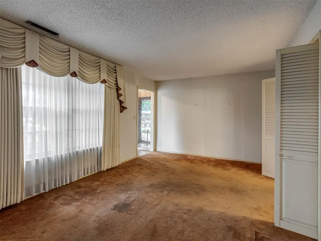 Photo 8 — 2609 SW 63rd Place, Oklahoma City, OK 73159