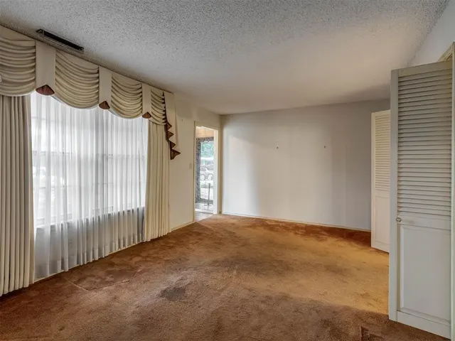 Photo 8 — 2609 SW 63rd Place, Oklahoma City, OK 73159