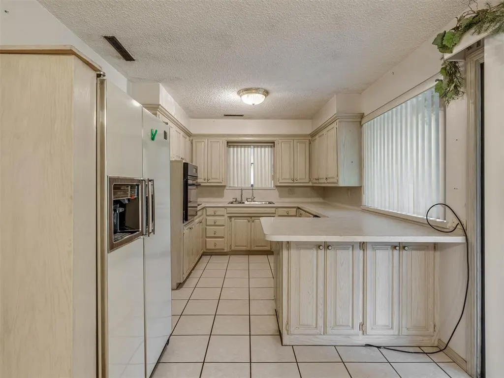 Photo 12 — 2609 SW 63rd Place, Oklahoma City, OK 73159