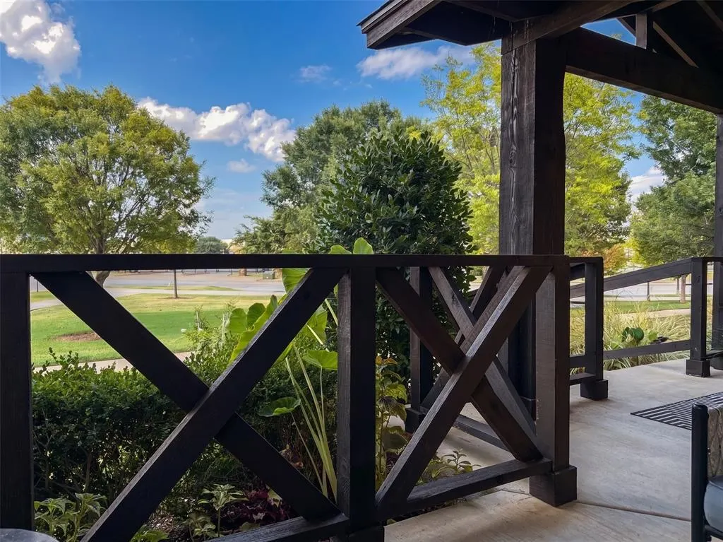 Photo 6 — 2228 Vineyard Boulevard, The Village, OK 73120