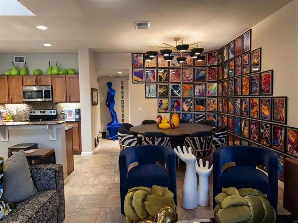 Photo 12 — 2228 Vineyard Boulevard, The Village, OK 73120