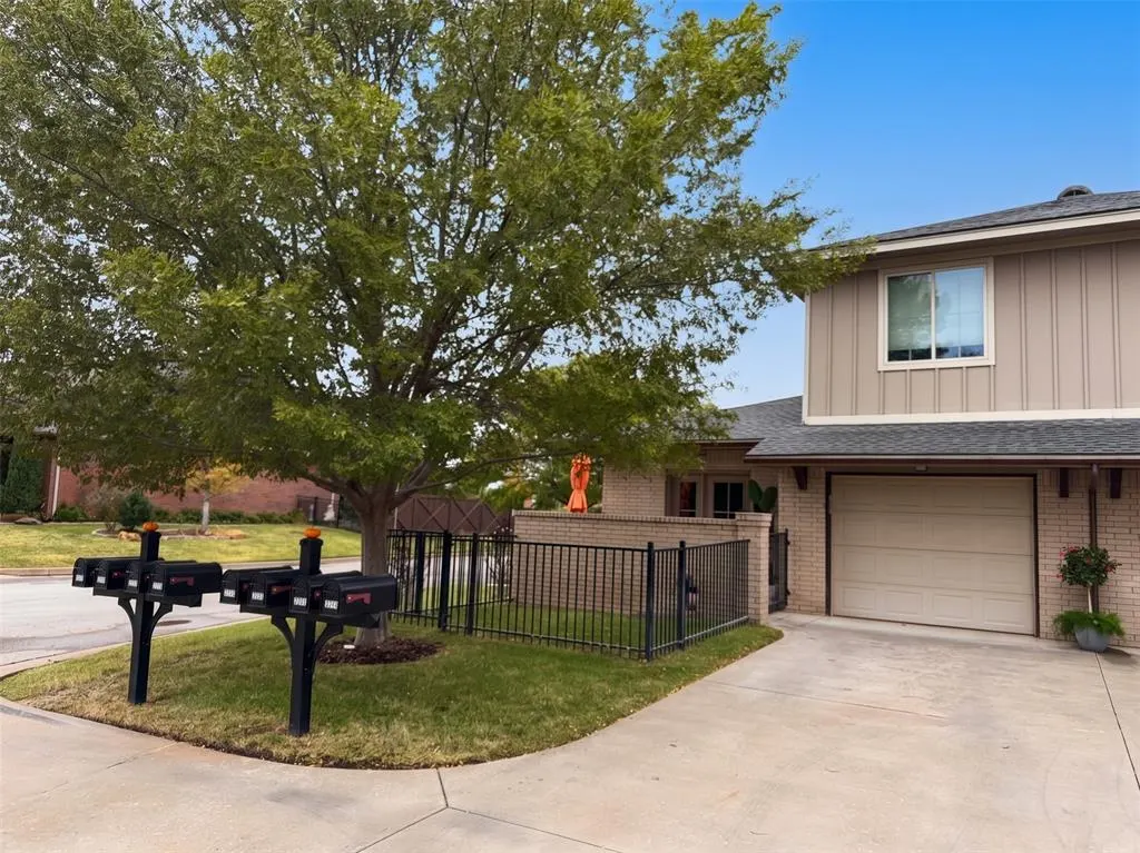 Photo 16 — 2228 Vineyard Boulevard, The Village, OK 73120