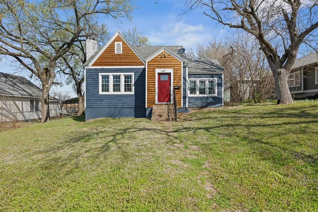 Photo 2 — 628 Boulder Street, Pawnee, OK 74058