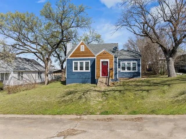 Photo 4 — 628 Boulder Street, Pawnee, OK 74058