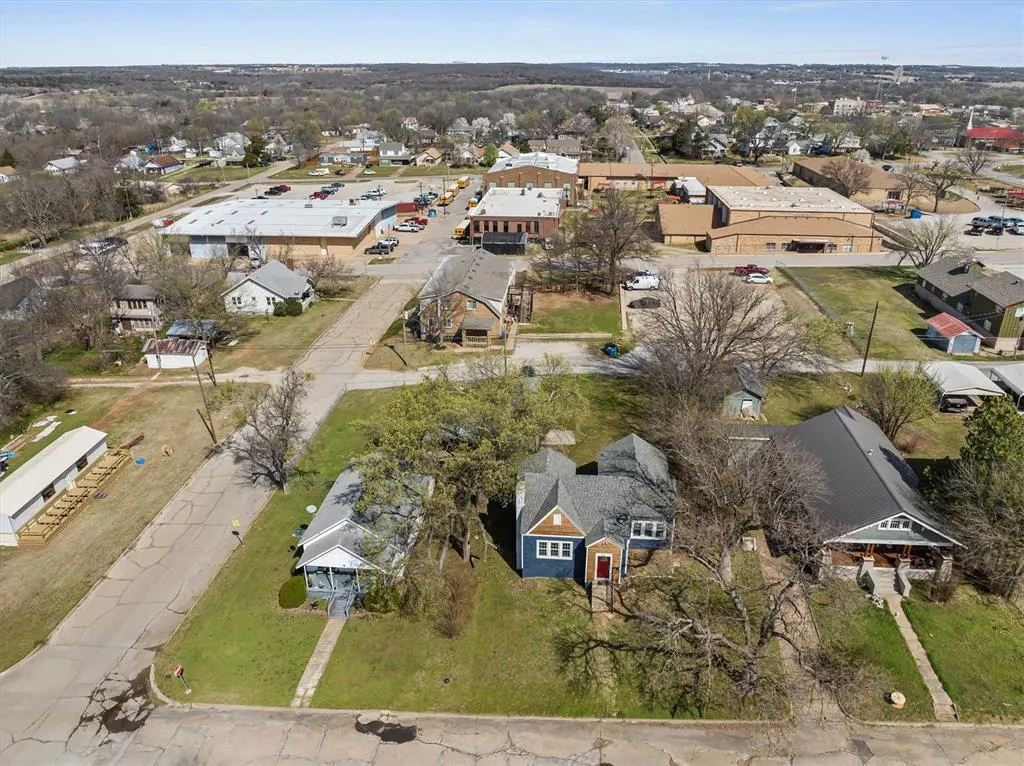 Photo 7 — 628 Boulder Street, Pawnee, OK 74058