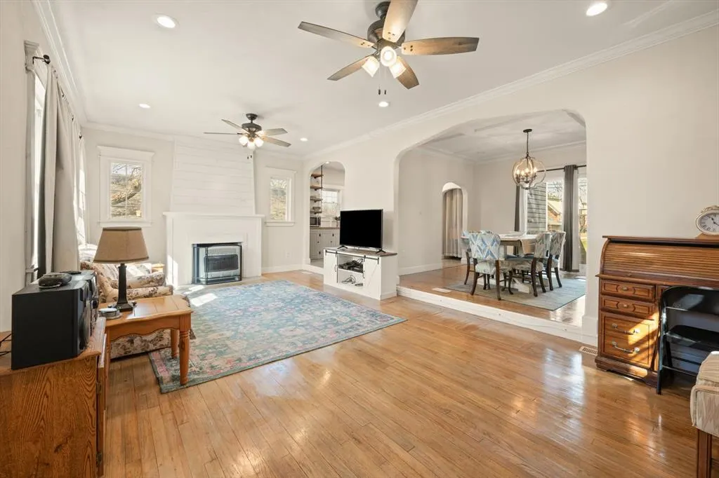 Photo 10 — 628 Boulder Street, Pawnee, OK 74058