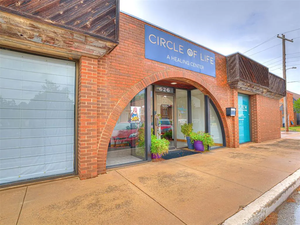 Front exterior — 626 W Kansas Avenue, Chickasha, OK 73018