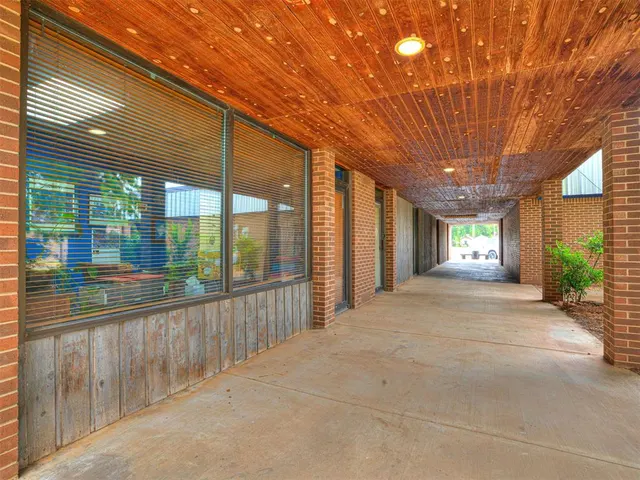 Photo 6 — 626 W Kansas Avenue, Chickasha, OK 73018