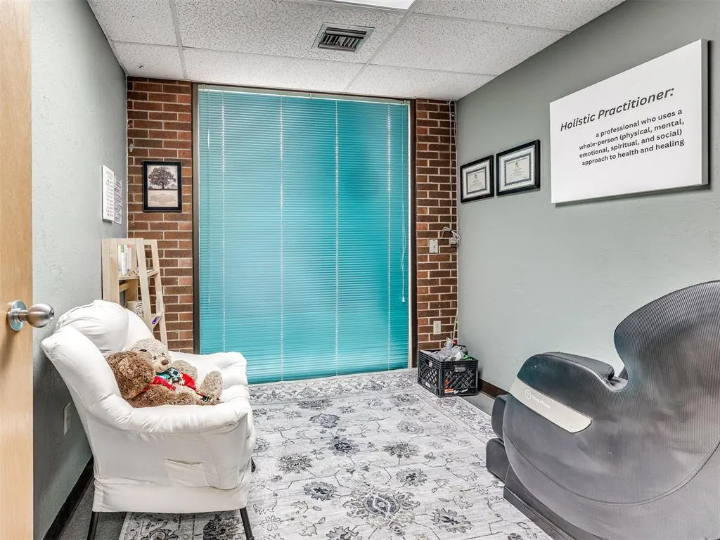 Photo 11 — 626 W Kansas Avenue, Chickasha, OK 73018