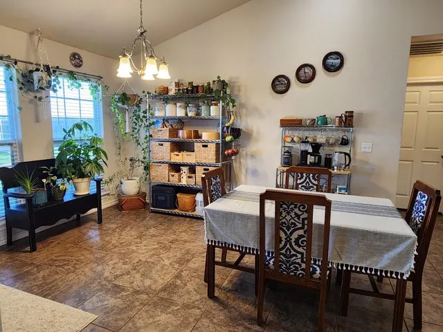 Photo 6 — 3025 White Tail Drive, Altus, OK 73521