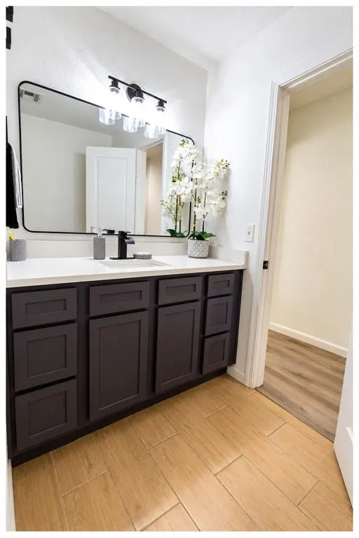 Photo 5 — 10908 N McKinley Avenue, Oklahoma City, OK 73114