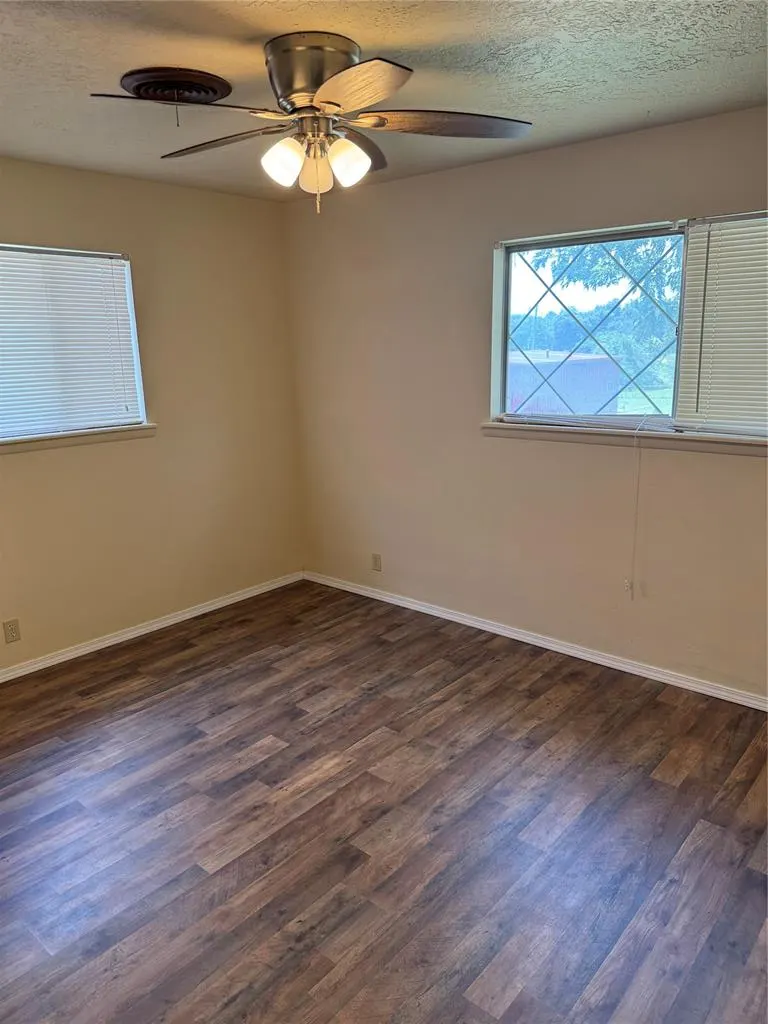 Photo 3 — 517 W Polk Street, Purcell, OK 73080