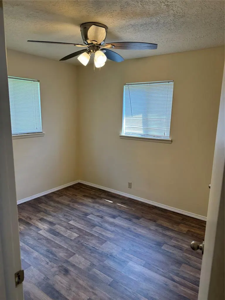 Photo 6 — 517 W Polk Street, Purcell, OK 73080