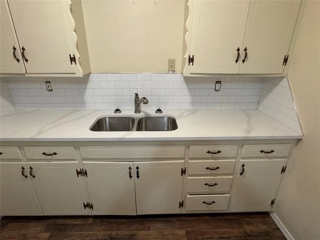 Photo 13 — 517 W Polk Street, Purcell, OK 73080