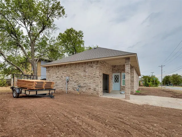 Photo 8 — 500 NW 89th Street, Oklahoma City, OK 73114