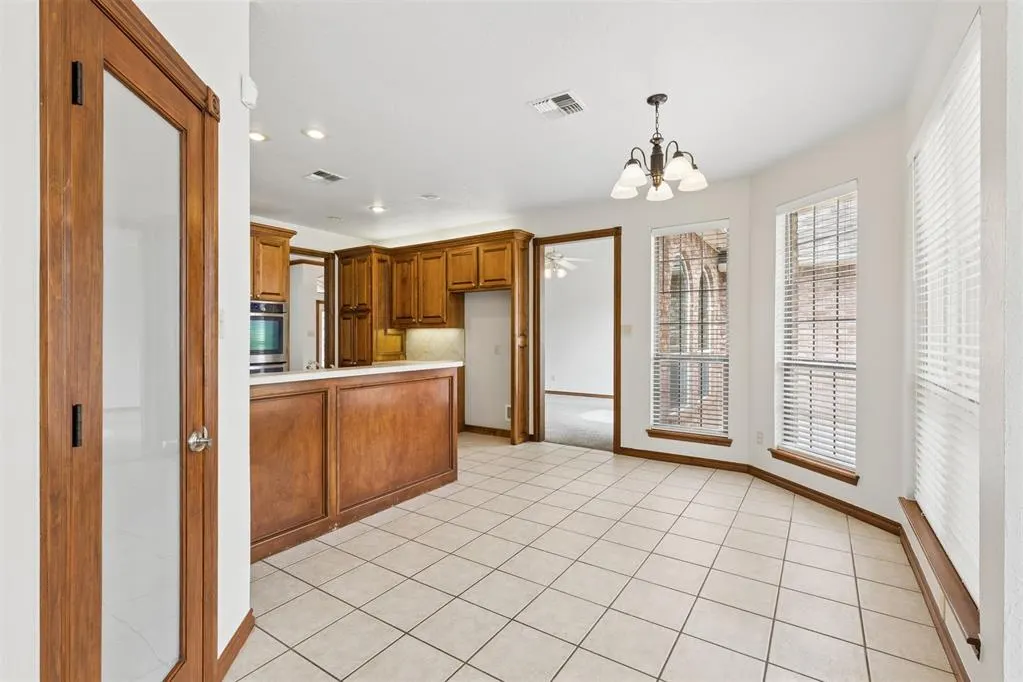 Photo 21 — 12 NW Ashbury Way, Lawton, OK 73505