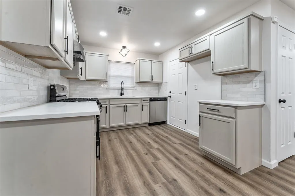 Photo 6 — 2521 N Redmond Avenue, Oklahoma City, OK 73127
