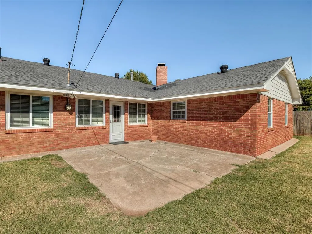 Photo 32 — 2724 Kerry Lane, Oklahoma City, OK 73120